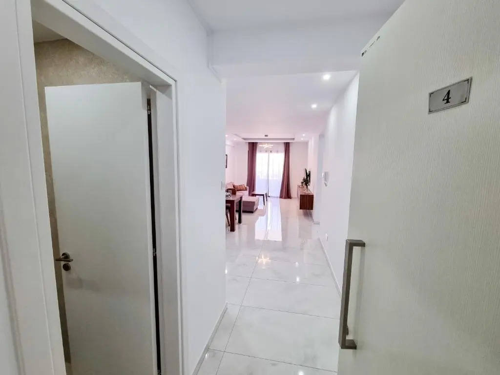 Sea Bay Apartment