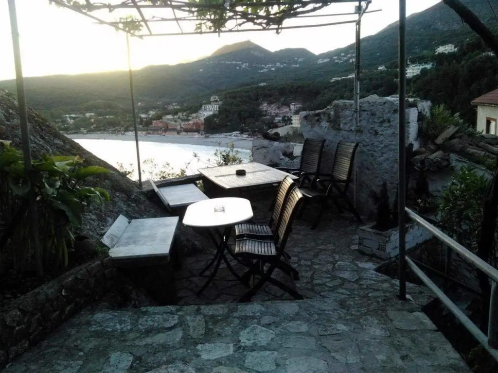 Paraskevis Luxury Studios