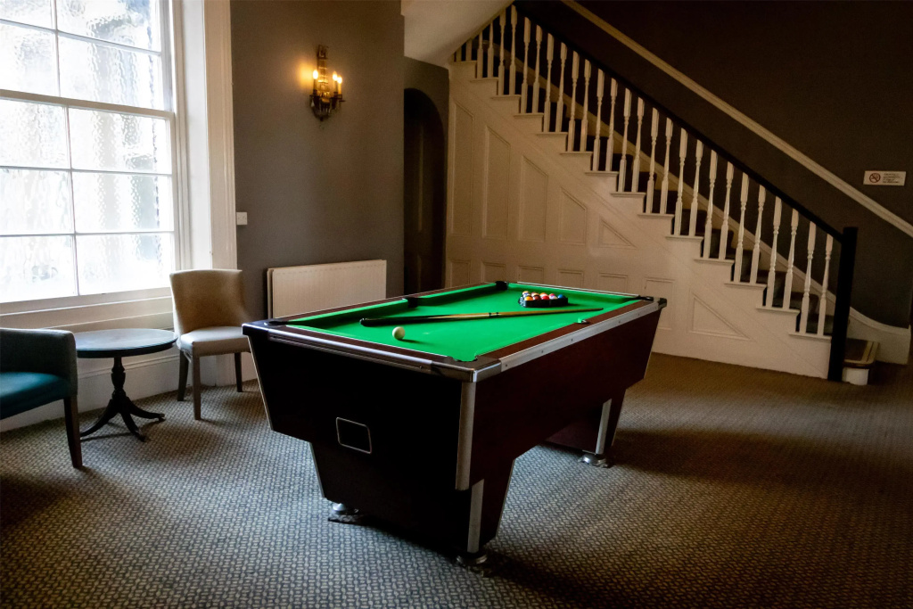 The Lansdowne, Eastbourne
