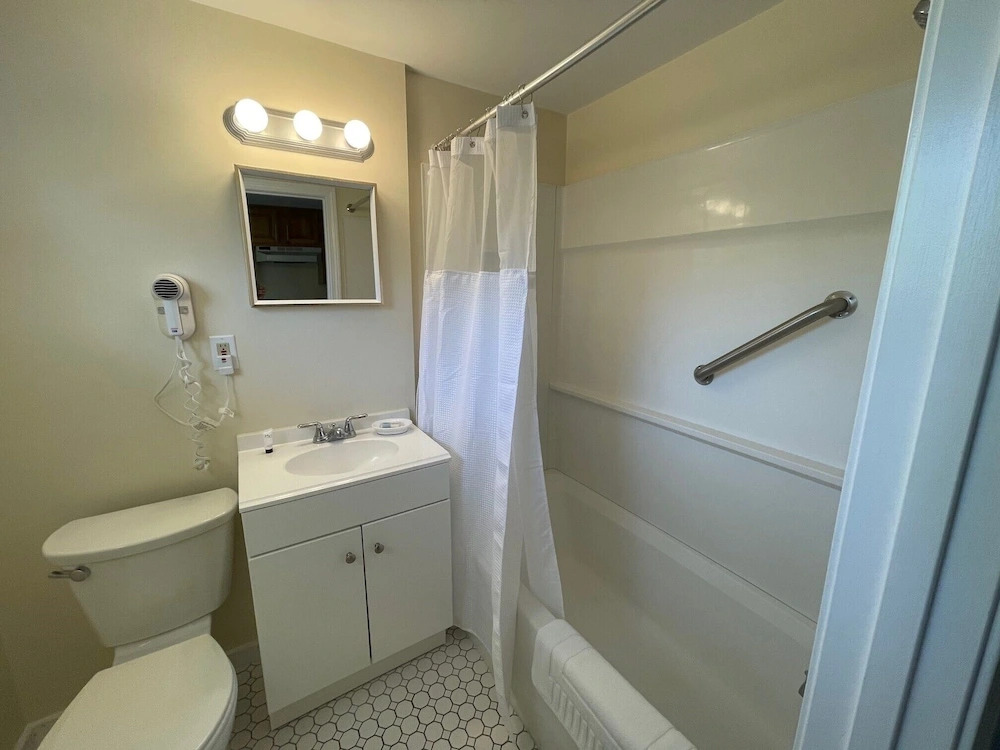 Ocean Breeze Motel