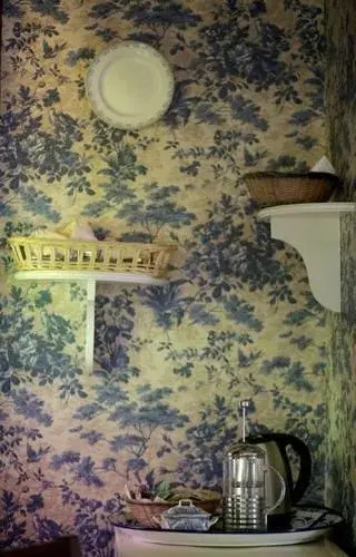 A Yellow Rose B&B