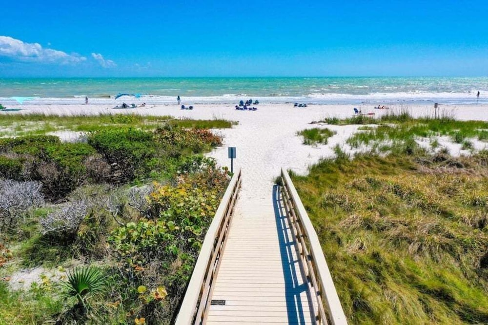 Coquina 3f 3 Bedroom Condo