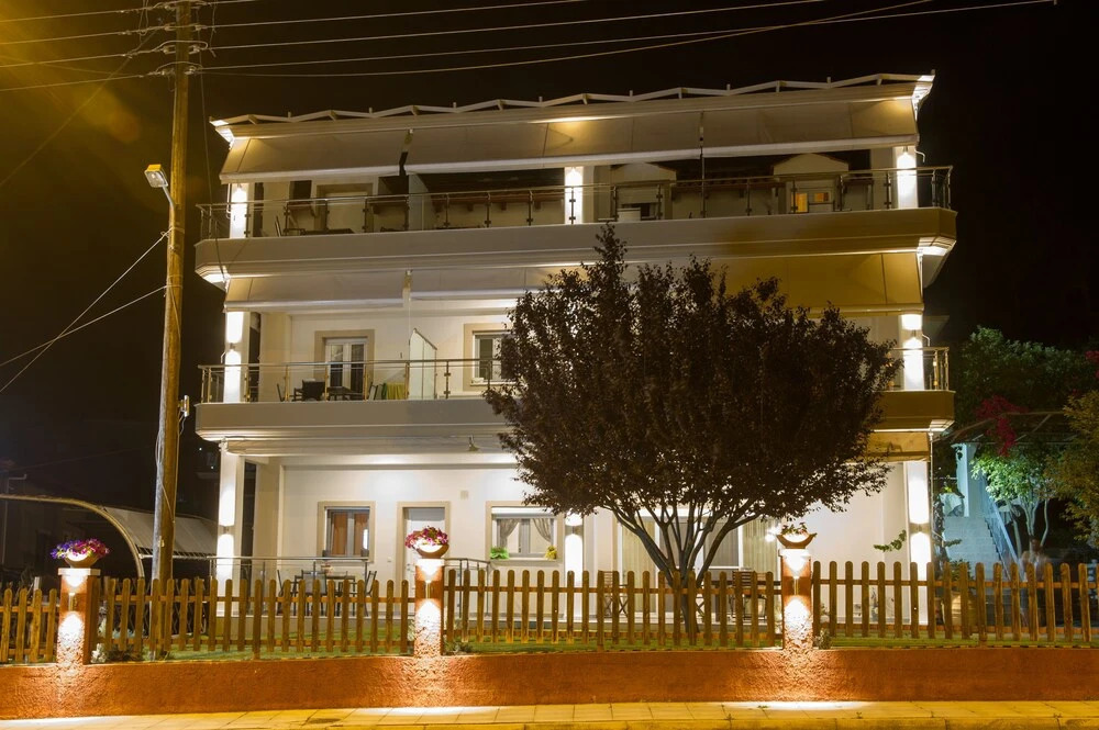 Rousis Studios