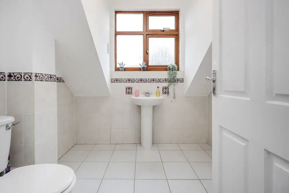 Maidenhead  Pet Friendly  4 Bed House