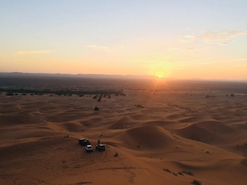 Sahara Sabaku Tour Camp