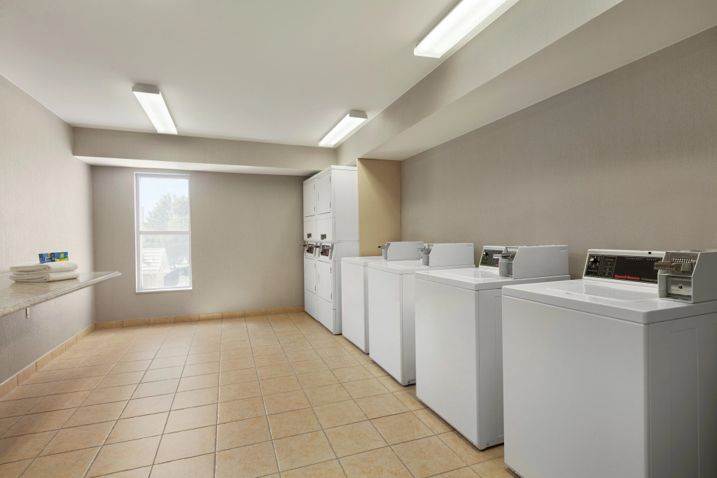 Homewood Suites by Hilton Sacramento Roseville