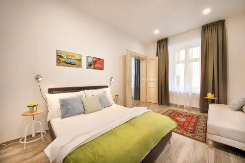 Luxurious Apartments Karlin