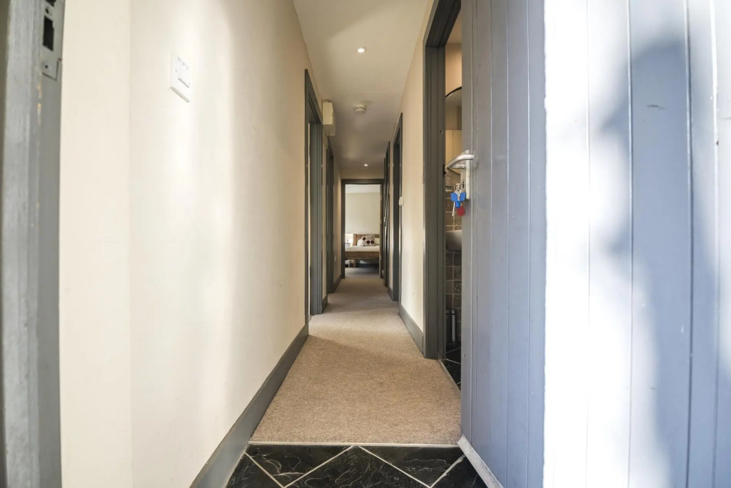 Rock Cottage - 3 Bedroom Holiday Home - Fishguard