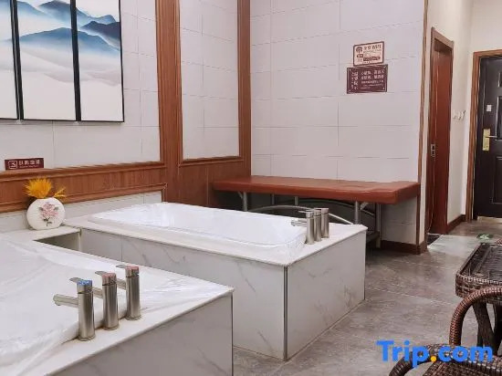 Xingcheng Shenglange Hot Spring Bathing Hotel