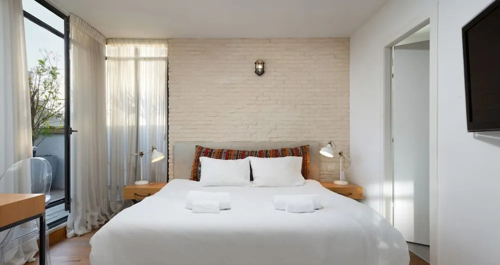 Boutique Penthouse 2BR Basel-HolyGuest