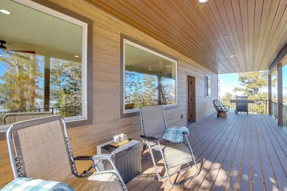 5 Mins to Brian Head Resort: Family Gem w/ Views
