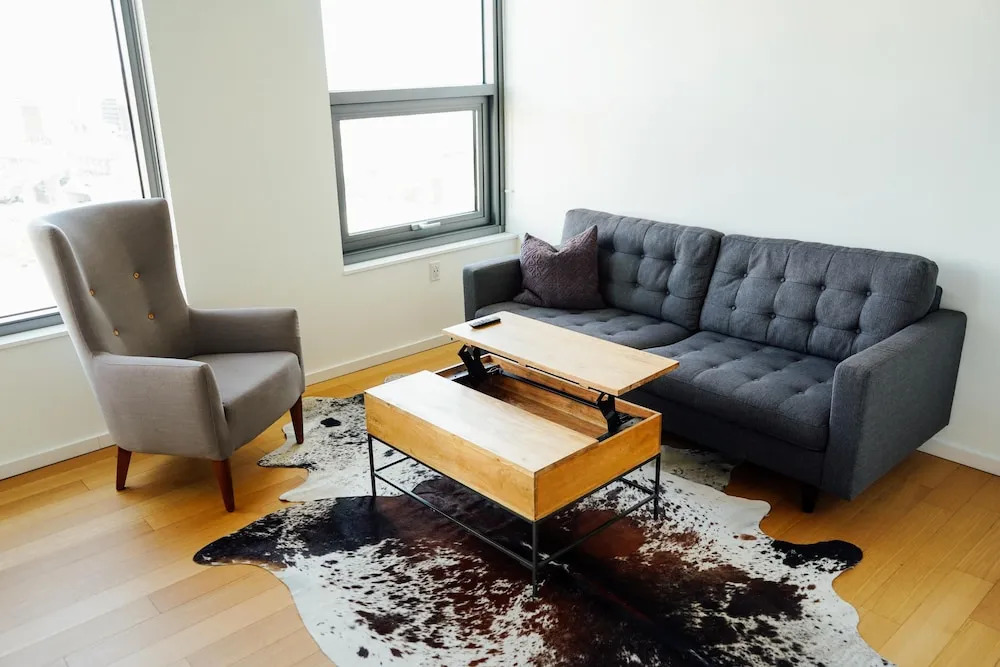 CORAL | Historic District | Luxury Building With Amenities