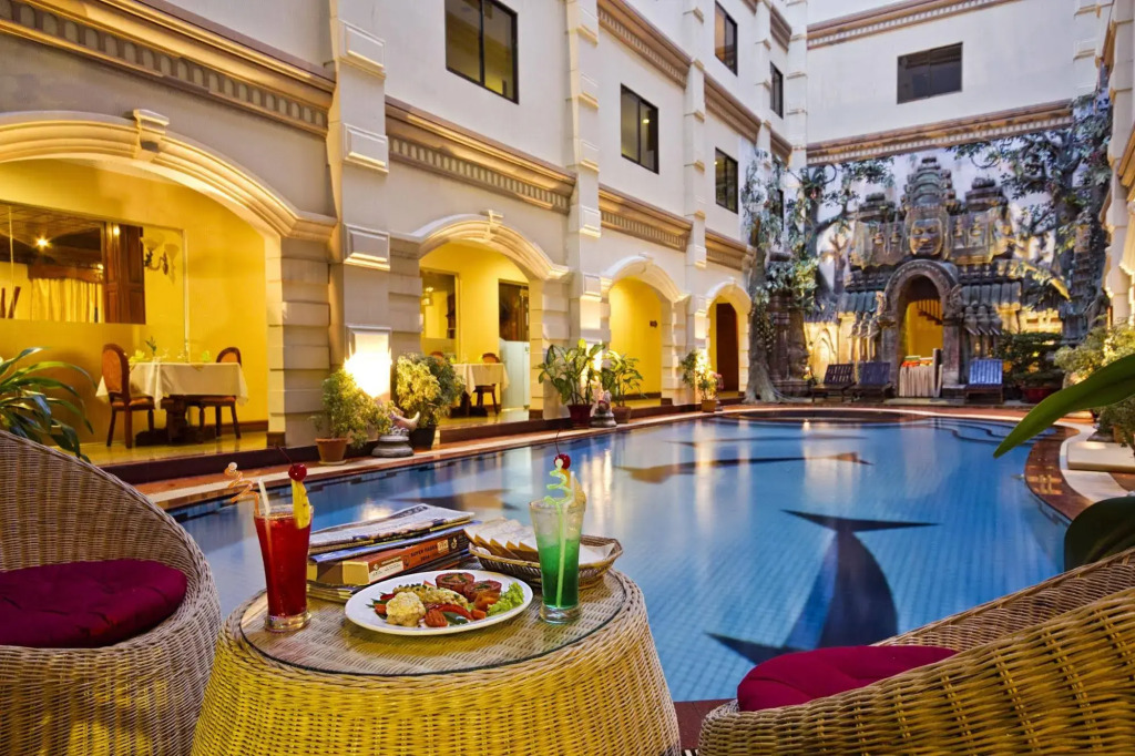 Majestic Oriental Hotel