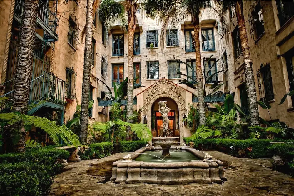 Los Altos Apartments