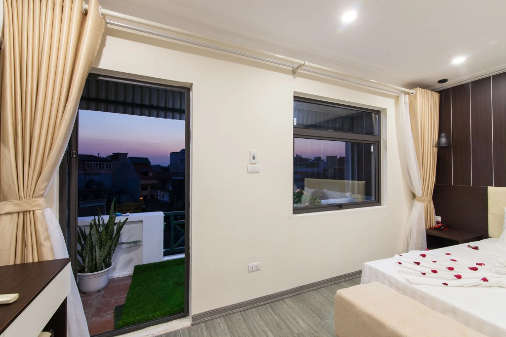Hanoi Elpis Hotel