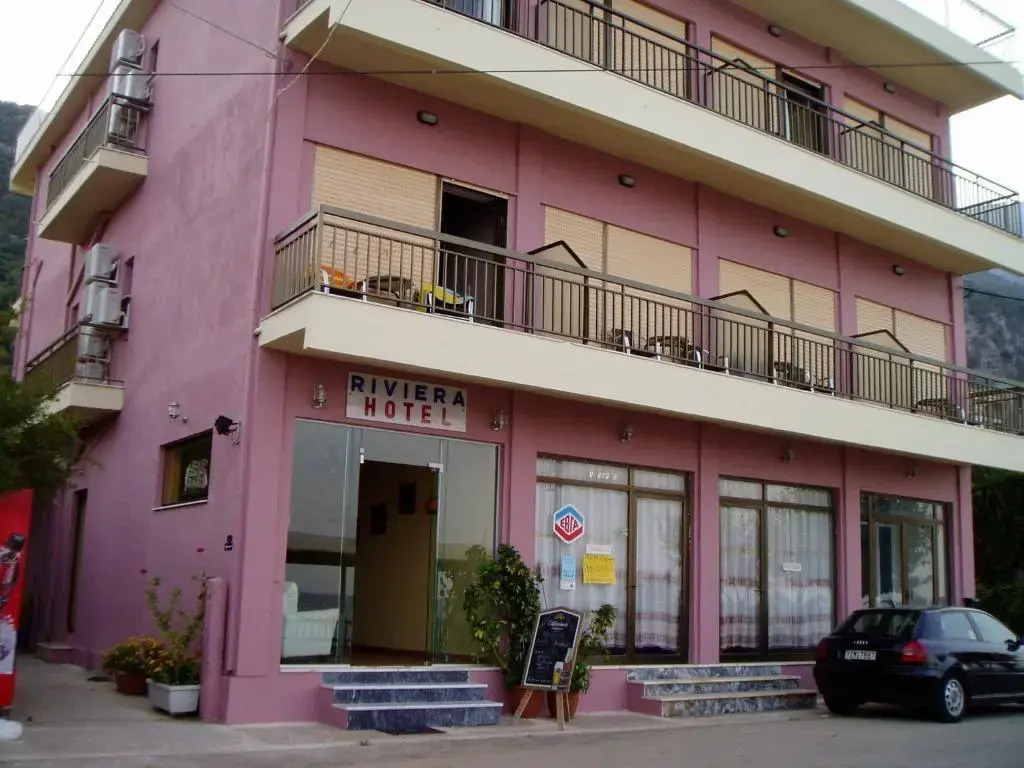 Riviera Hotel