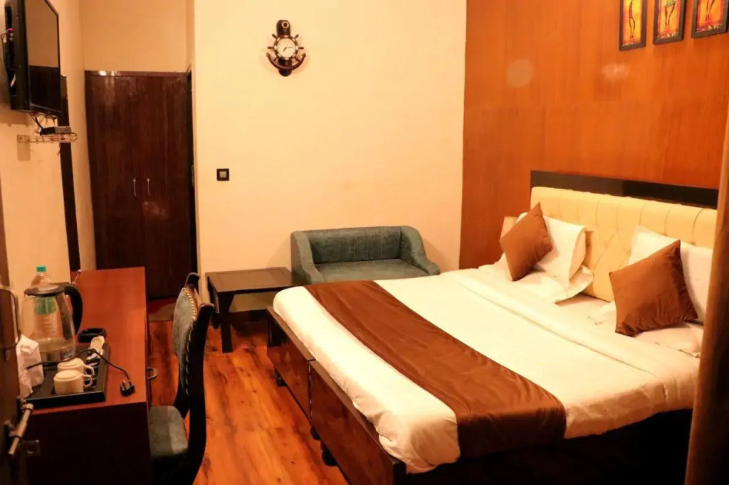 Hotel Rajat Residency Bijnor