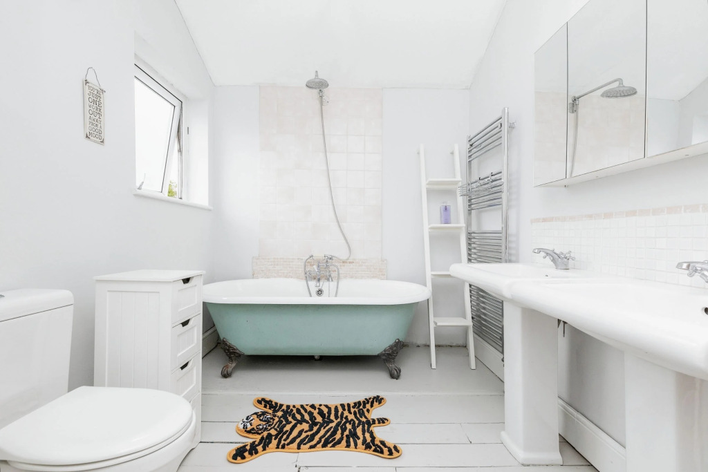 Spacious 6-bed Family Retreat Bristol