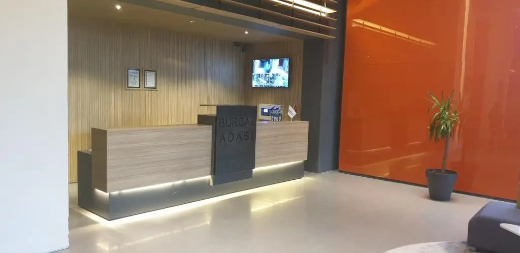 Koza Park - Luxurious Two Bedroom Duplex Apartment near Akbati mall and Istanbul Tennis Academy