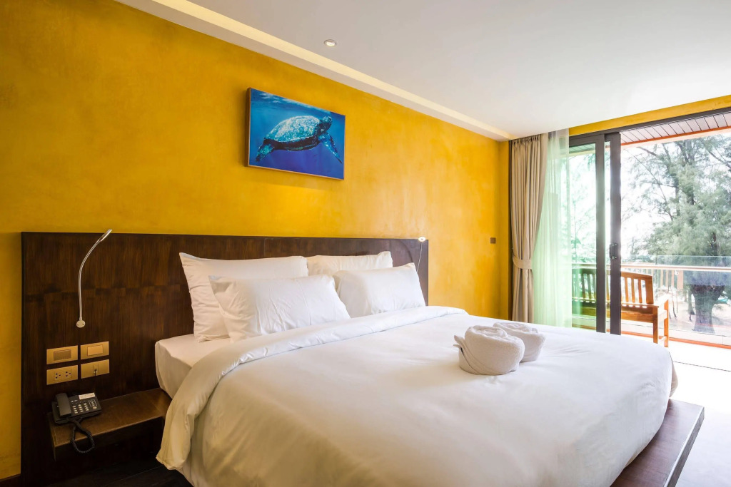 Coriacea Beachfront Boutique Phuket Resort
