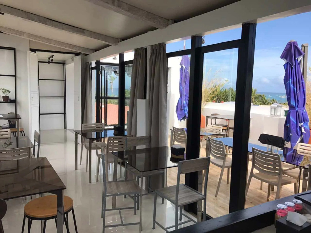 Luxx Boutique Boracay
