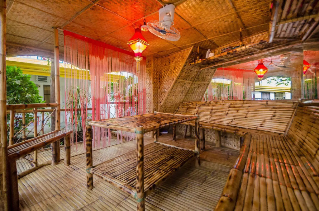 Bambooze Hauz