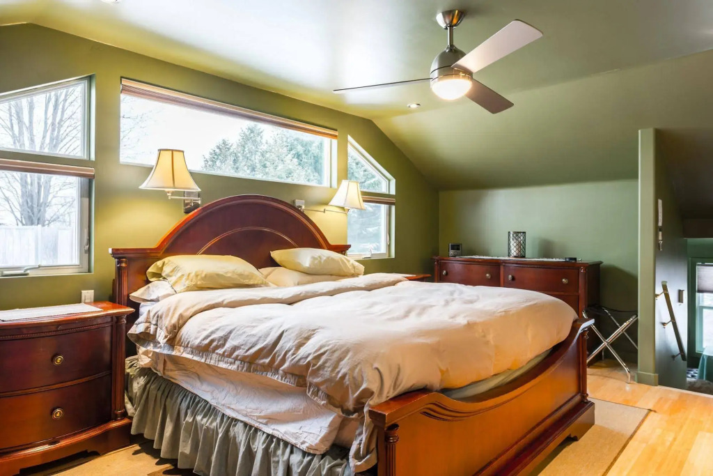 Abbott Road Suites
