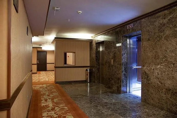 Tehran Grand Hotel 2