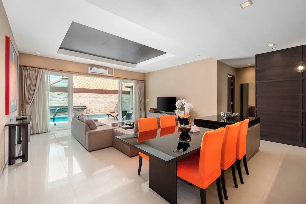 Luxury Pool villa C16 - 4BR 8-10 Persons