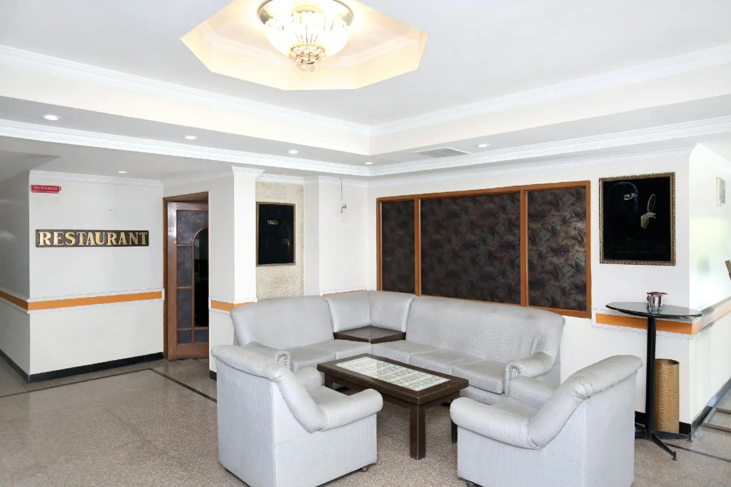 OYO 3264 Hotel Ranvir Prime
