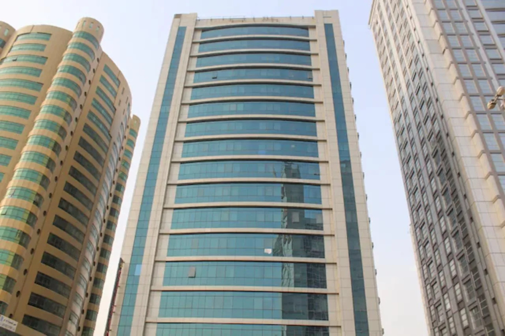 OYO 137 Clifton International Hotel
