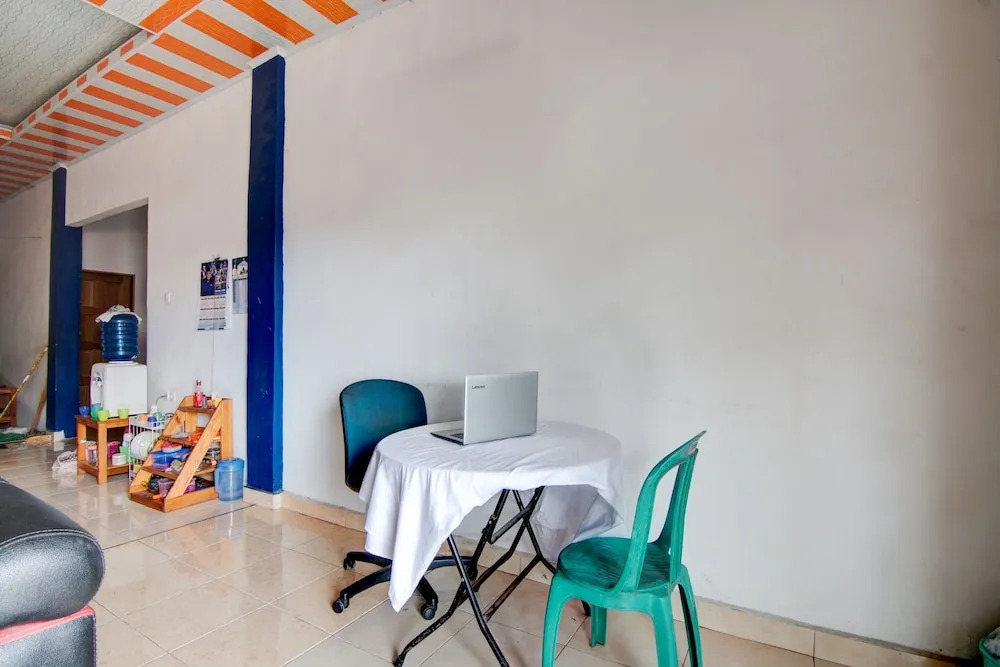 Hotel O Awi Stay Syariah Near SIMPANG KAWASAN INDUSTRI WILMAR PELINTUNG