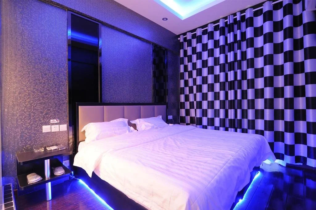 Ruier New Concept Express Hotel