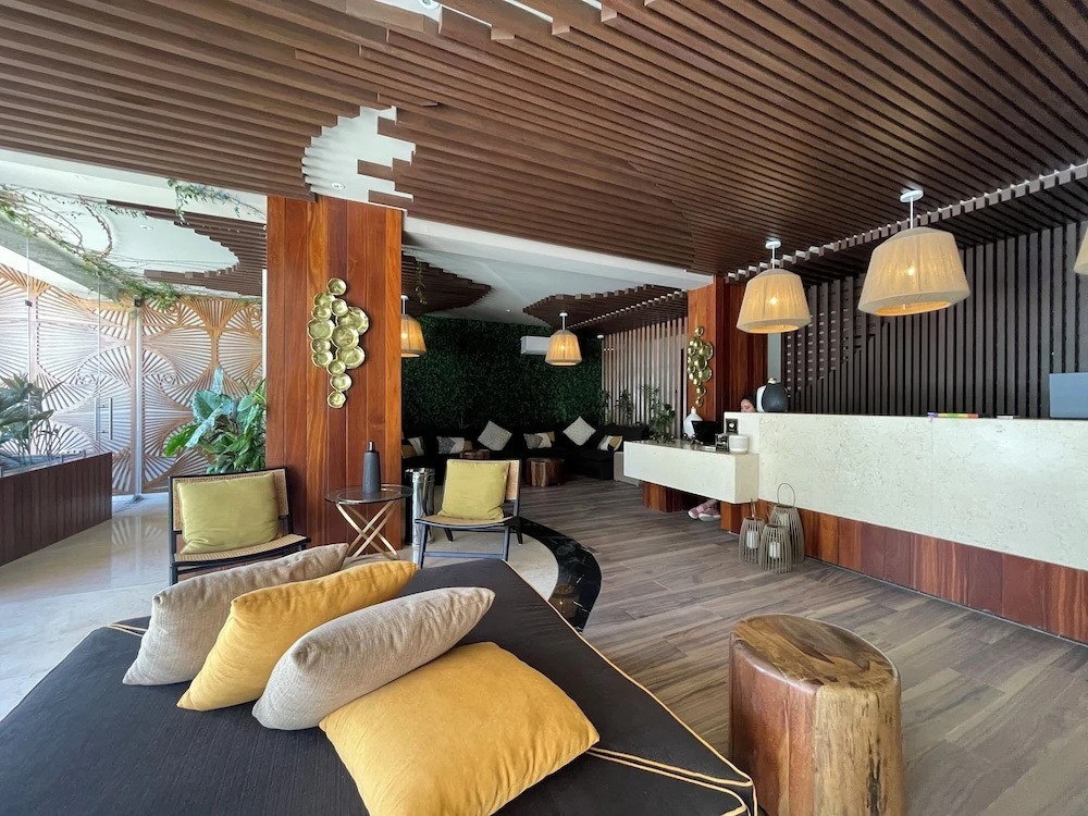 Modern Apartment By Yeah