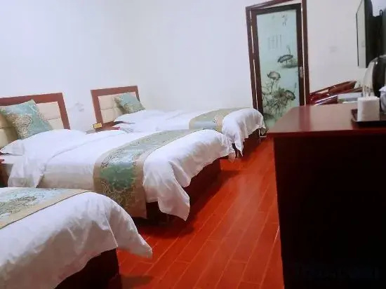 Tianliyuan lnn in Fenghuang ancient city