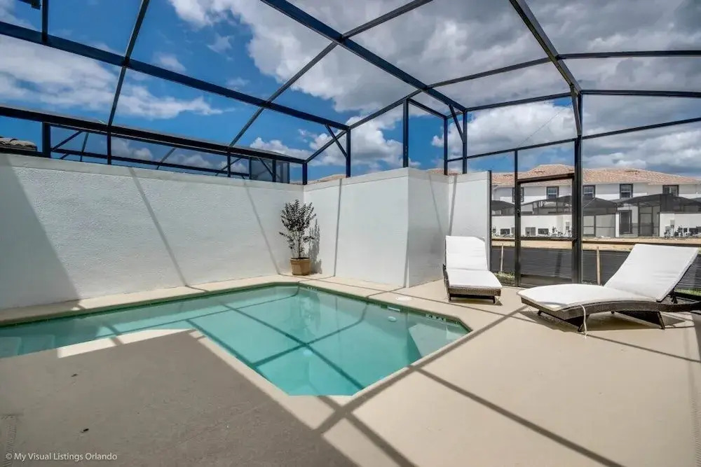 Gorgeous Townhome In Champion's Gate Near Disney! 4 Bedroom Townhouse by RedAwning