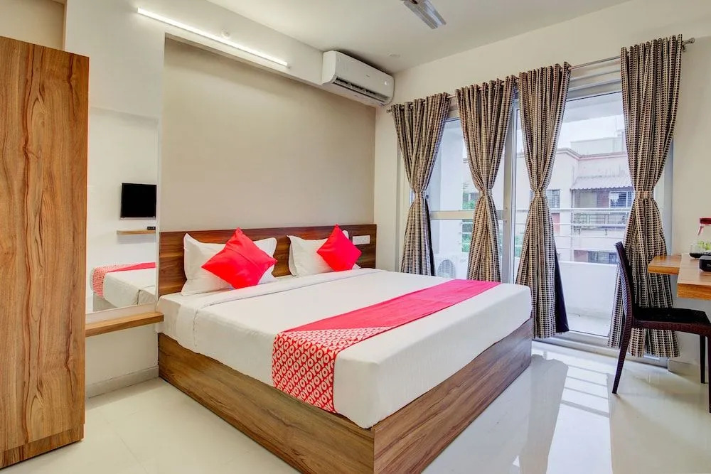 OYO 22102 Habitat Service Apartment