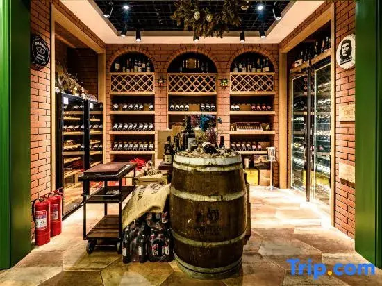Floral Hotel·Anbo Shuyu Hotel (Taitung Pedestrian Street Store)