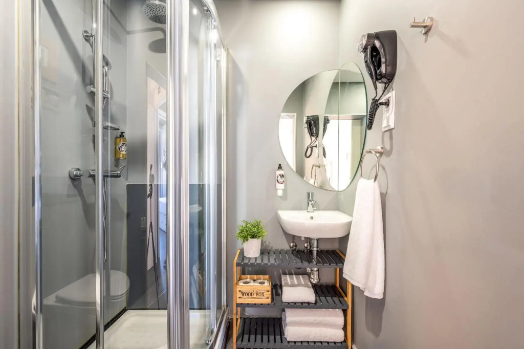 Lisbon Wine House - Rooms & Suites