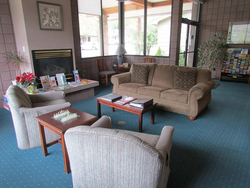 Red Mountain Inn