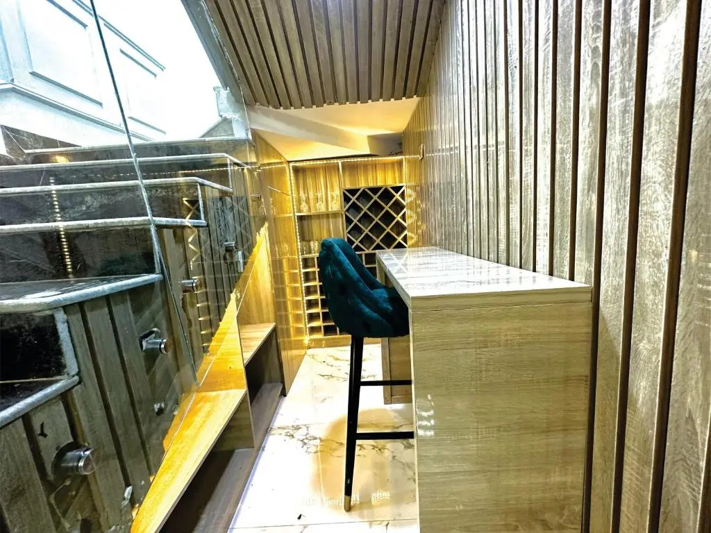 Pharrel Prestige superior 3 Bedroom Apartment