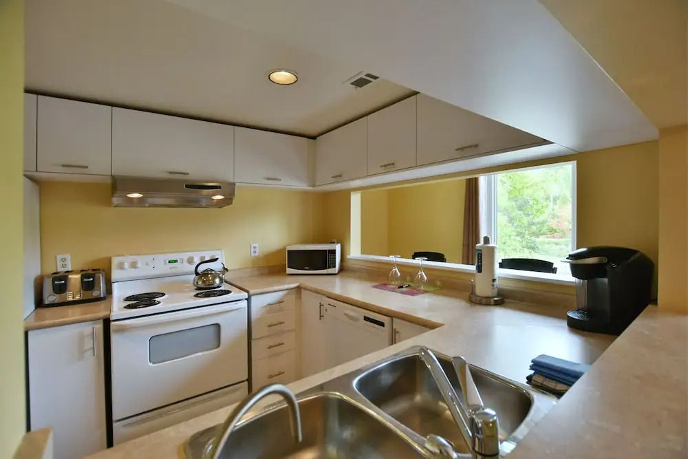Wintergreen Condos