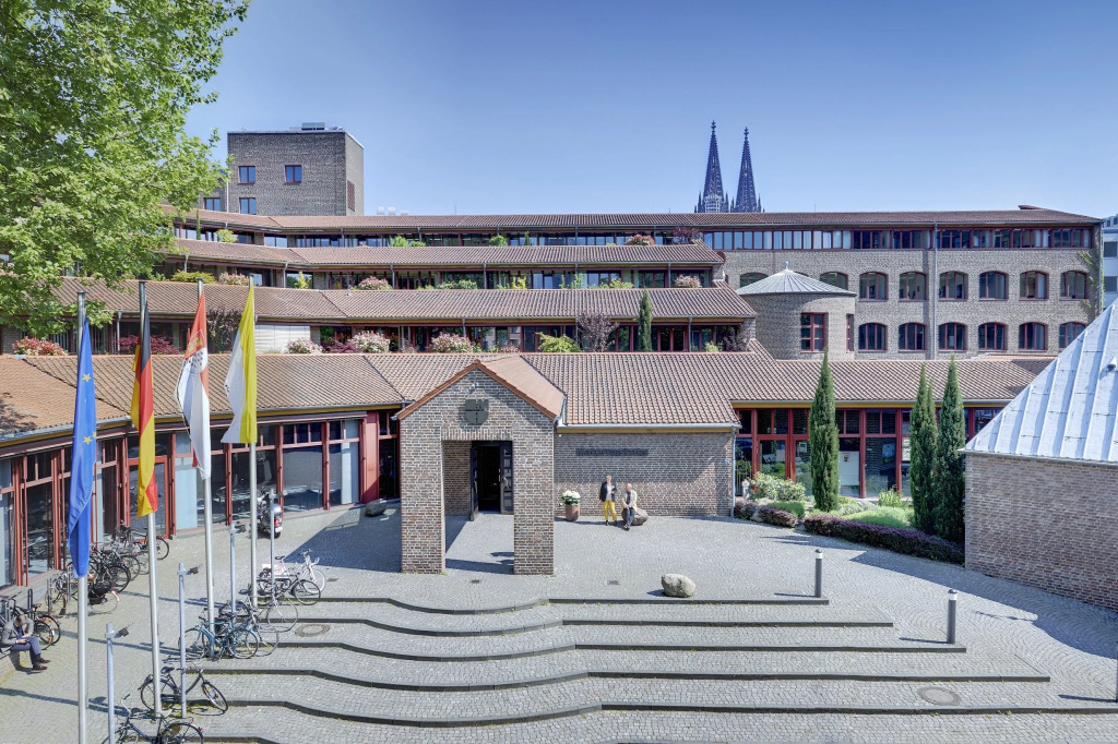 Maternushaus