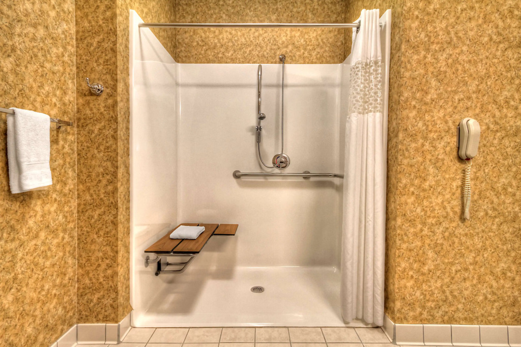 Hampton Inn & Suites Kalamazoo-Oshtemo