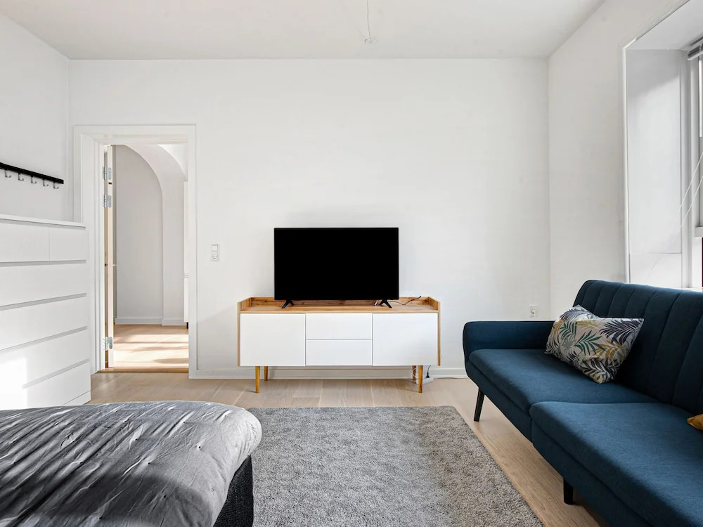 Sanders Fjord 1 - Nice 1-bdr Apt Near Cathedral