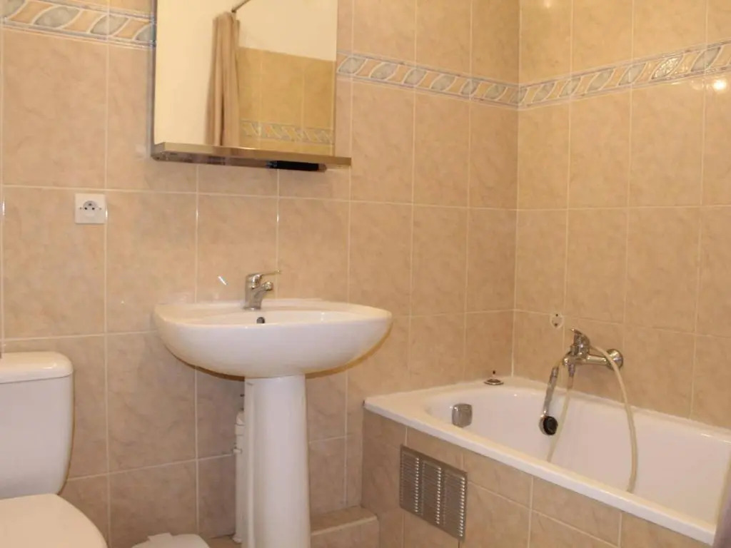 Appartement Villeneuve-Loubet, 2 pièces, 4 personnes - FR-1-252A-40