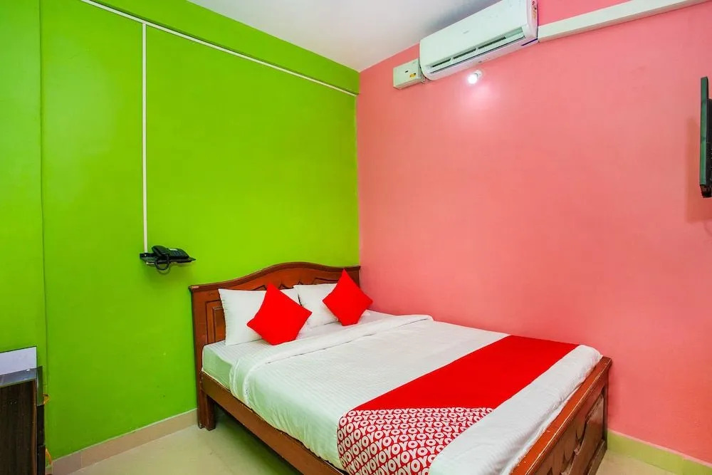 OYO 17373 Ssv Hotel