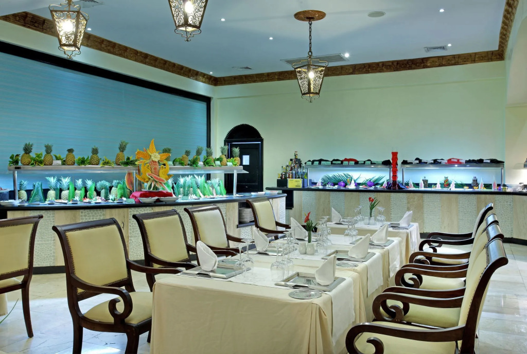 TRS Turquesa Hotel