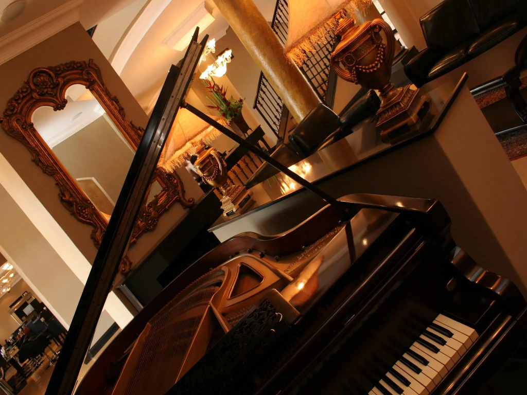Velmore Hotel & Spa