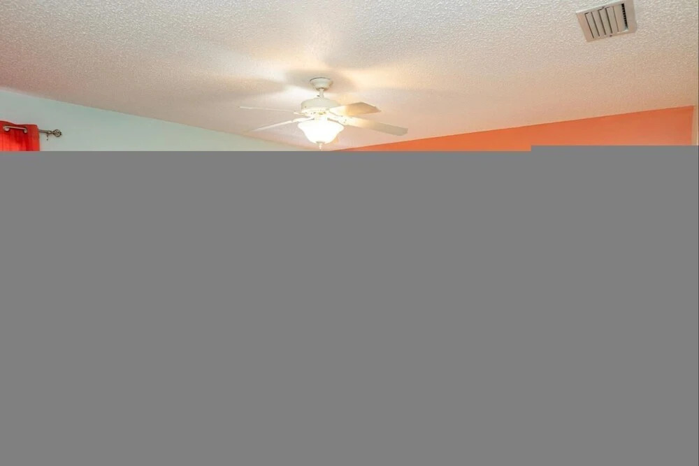 Seawinds 79 - Renovated 2 Bedroom Flat Upstairs Unit Lovely Lagoon View